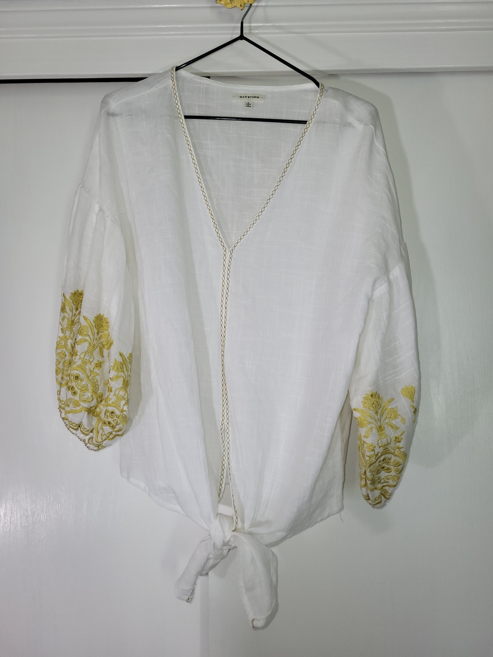 Max Studio White Linen Tie-Front Blouse w/ Yellow Embroidered Sleeves Sz Lg